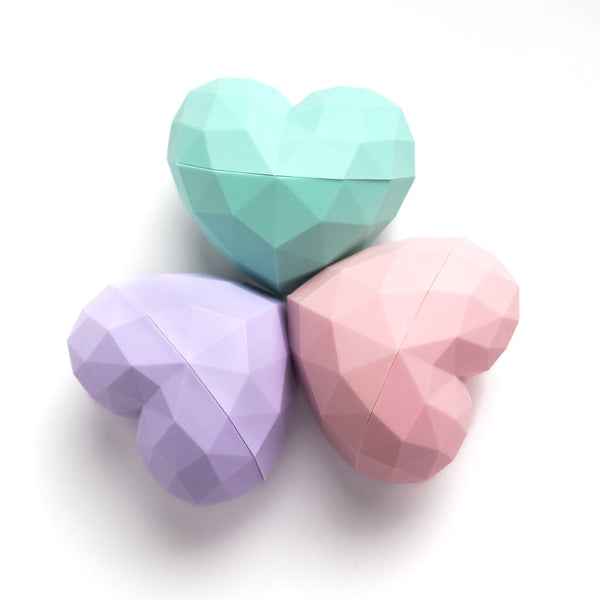 Heart Lip Balm - Gift Set (Coconut/Strawberry/Sweet Mint)